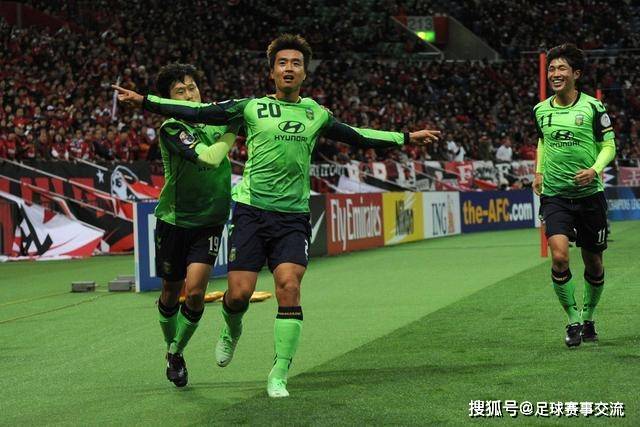 追梦：湖人失误都来自詹姆斯打无球时 想赢必须让他整场掌控局势